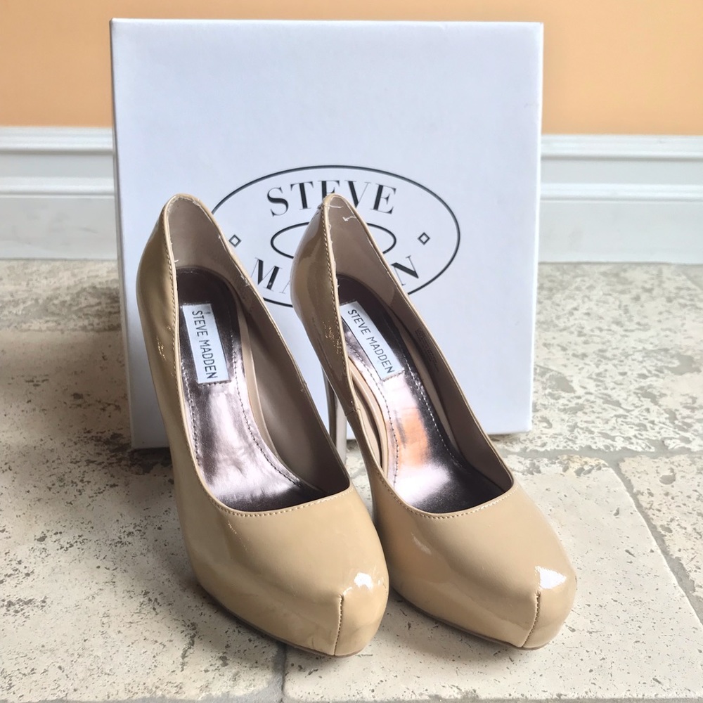 Beige Steve Madden ‘Blusshh’ Patent Heels
